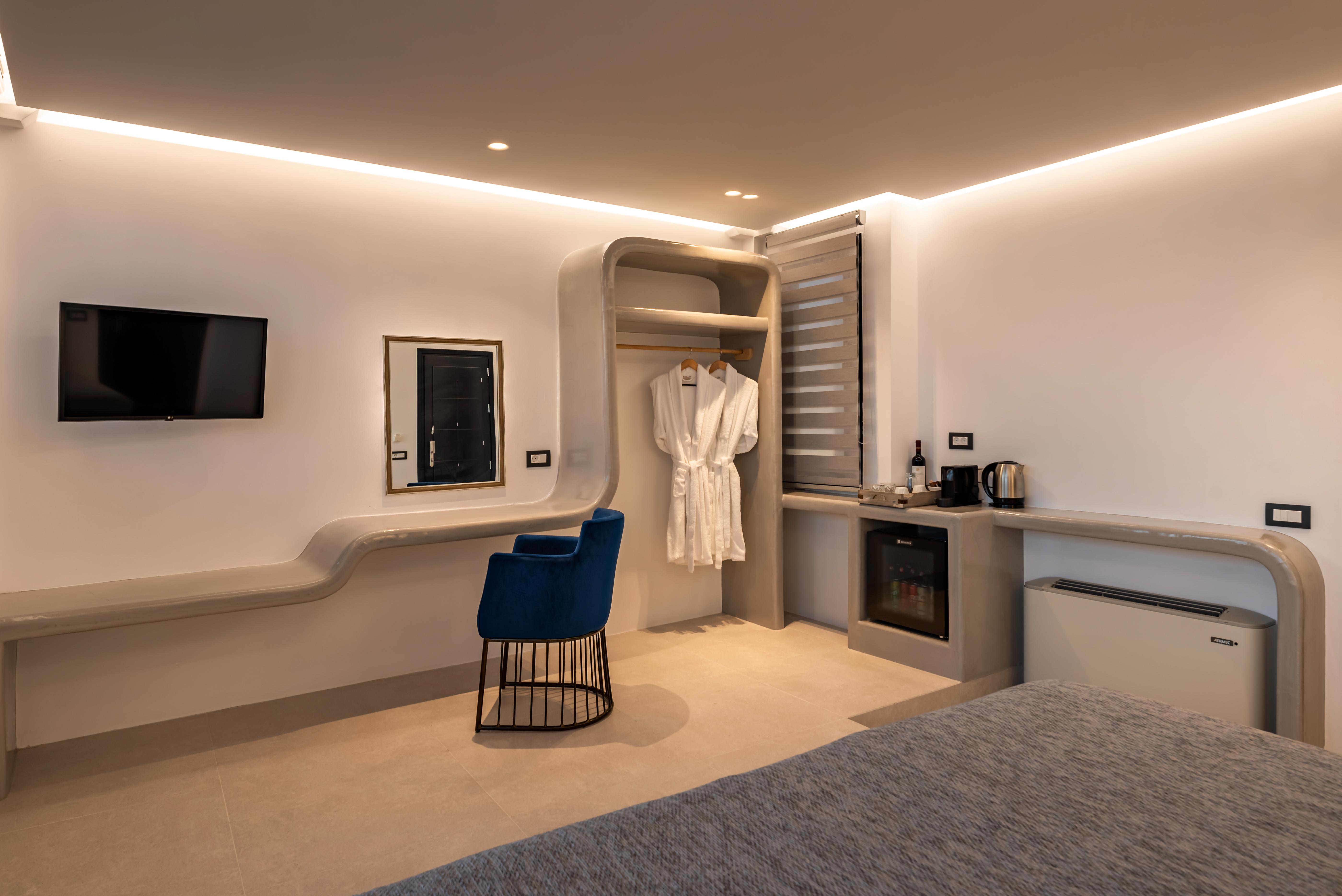 Daydream Luxury 3* Fira (Santorini)
